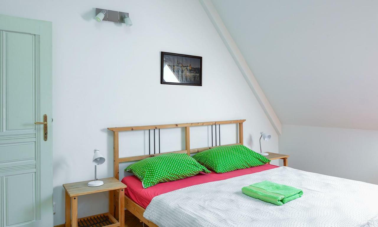 Holiday home Valentinska Prague